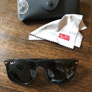 Ray Ban Polarized Boyfriend Sunglasses RB4147